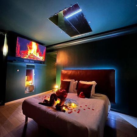 Mieuxqualhotel Jacuzzi Privatif Velvet Desire Бордо Екстериор снимка